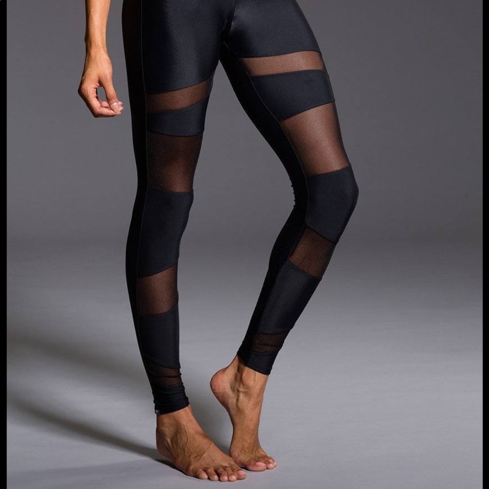 Onzie High Waisted Bondage Leggings Size XS